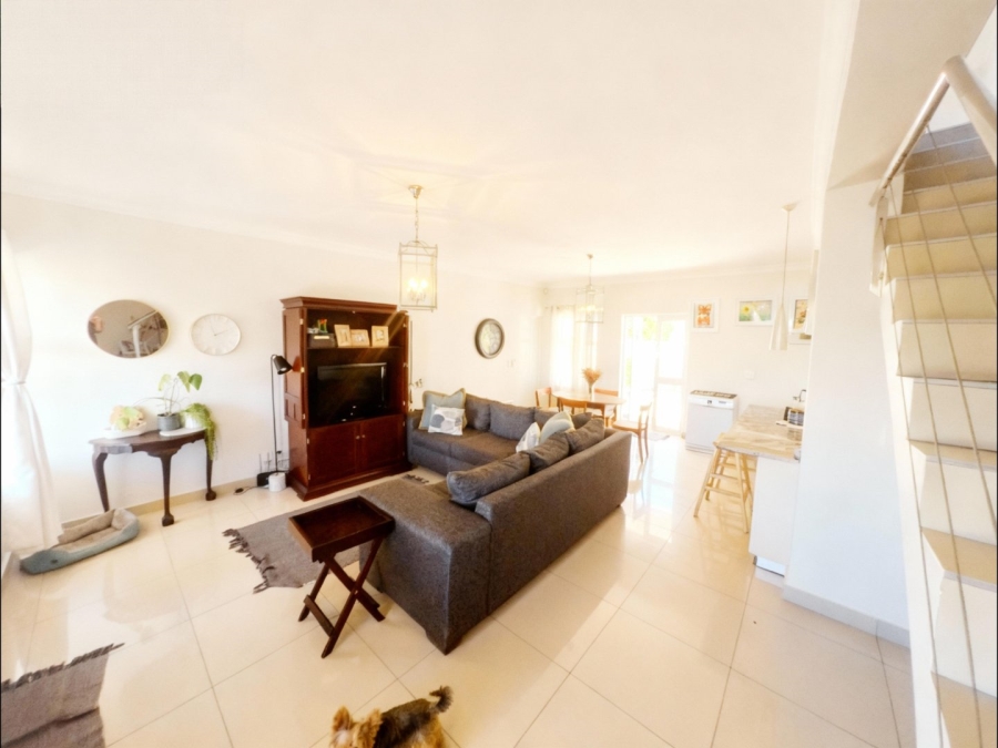 4 Bedroom Property for Sale in Westcliff Western Cape